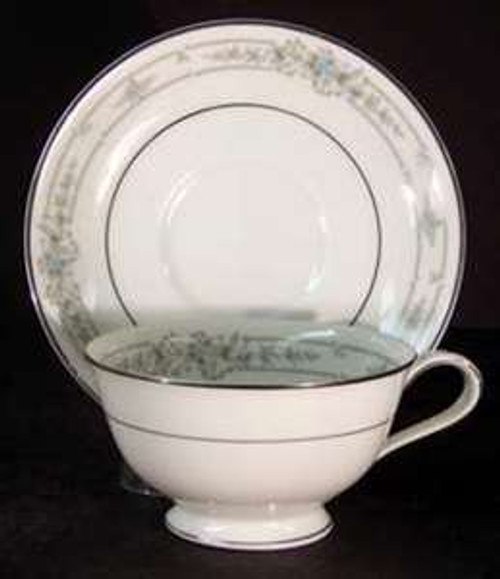 Noritake - Bellfleur 6105 - Cup and Saucer