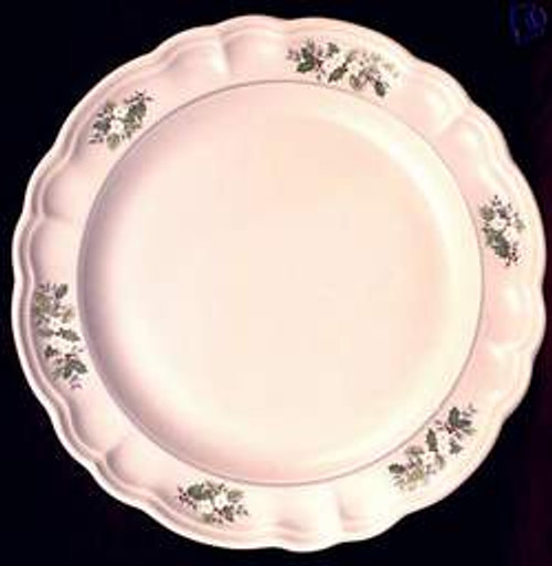 Pfaltzgraff Heirloom Round Bowl #11 - Light Wear - collectible replacement piece by Pfaltzgraff 8 5/8".