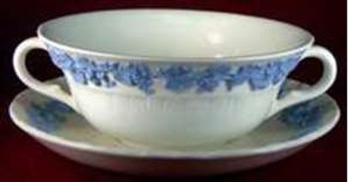 Wedgwood Lavender on Cream (Shell Edge) Cream Soup and Saucer from the Lavender on Cream (Shell Edge) collection by Wedgwood.