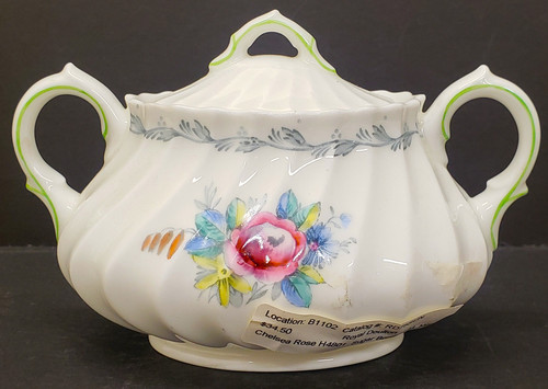 Royal Doulton - Chelsea Rose H4801 - Sugar Bowl with Lid