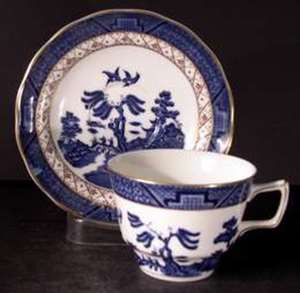 Royal Doulton Real Old Willow (Gold Trim) Flat Cup and Saucer Set – collectible replacement piece by Roya