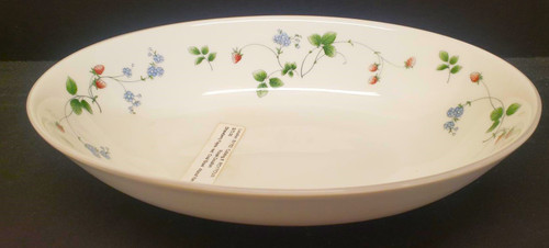 Royal Doulton Strawberry Fayre (Pink Flowers) Oval Bowl