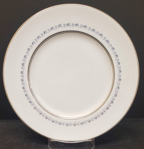 Royal Doulton Tiara Salad Plate - About New