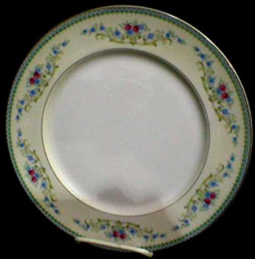 Harmony House Duchess 3535 Saucer - About New from Harmony House Duchess 3535. Replacement piece from China Lane.