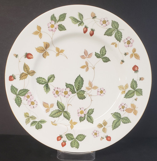 Wedgwood Wild Strawberry Dinner Plate from Wild Strawberry by Wedgwood at China Lane.