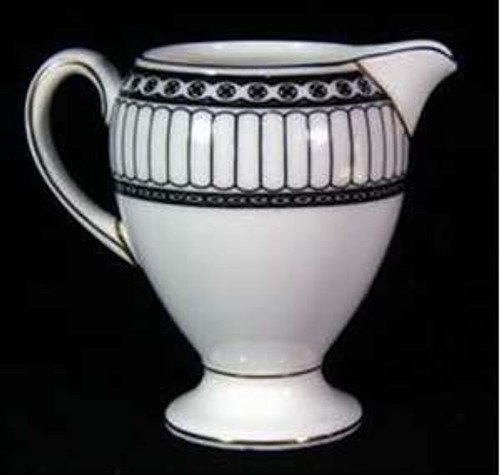 Wedgwood - Colonnade W4340~Black - Creamer