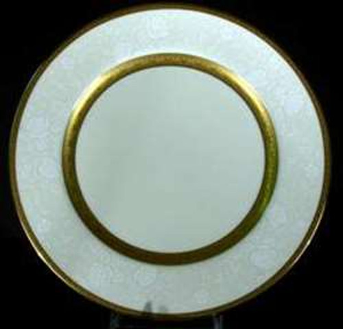 Mikasa Antique Lace L5531 Dinner Plate - collectible replacement piece by Mikasa. 10 7/8"