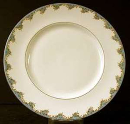 Royal Doulton - Marlborough H4988 ~ Light Blue - Dinner Plate