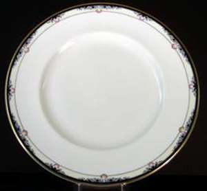 Royal Doulton Rhodes Gravy Underplate – Rhodes by Royal Doulton.