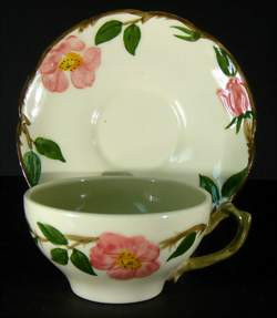 Franciscan Desert Rose (USA) Saucer - Light Wear. Collectible piece.