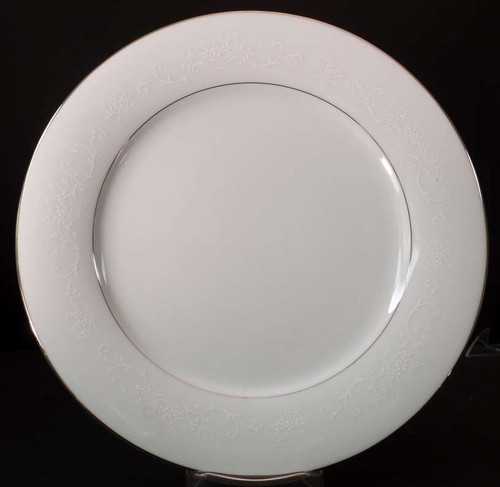 Noritake Whitehall 6115 Dinner Plate - Moderate Wear, 10 1/2"