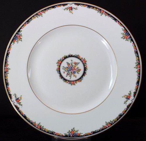 Wedgwood - Osborne R4699 - Bread Plate - N