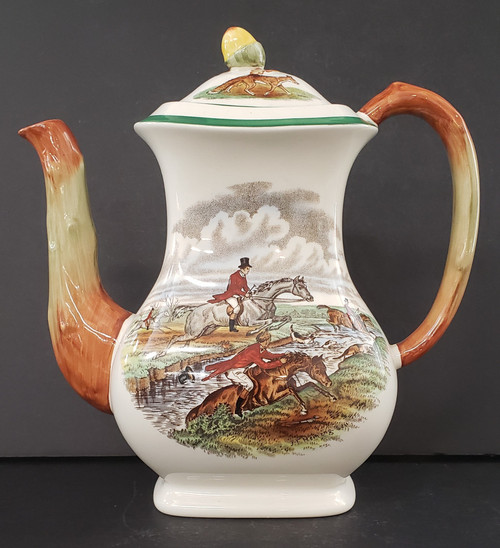 Spode Herring Hunt Green Trim coffee pot with lid 9 inch Gone Away hunt scene and acorn finial Spode Herring Hunt Green Trim coffee pot with lid 9 inch Gone Away hunt scene and acorn finial