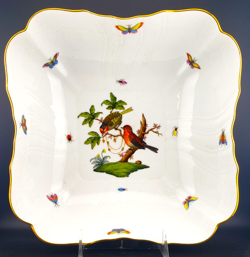 Herend Rothschild Bird (RO) Large Square Salad Serving Bowl, 10 1/4". Hand-painted porcelain with gold scrollwork and bird designs.