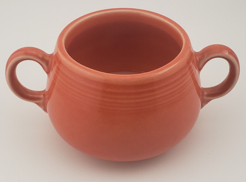 Homer Laughlin Fiesta Poppy Sugar Bowl from Homer Laughlin Fiesta Poppy. Replacement piece from China Lane.