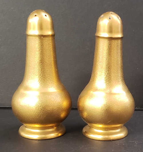 Pickard - Rose and Daisy - Salt and Pepper Set #57 - N