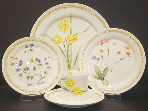 Mikasa - Nature's Garden - Place Setting - Jonquil - N