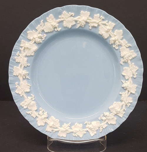 Wedgwood - Cream on Lavender (Shell Edge) - Bread Plate - N
