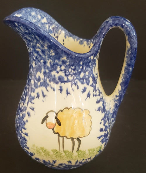 Molly Dallas - Molly's Cows - Pitcher - Sheep - N
