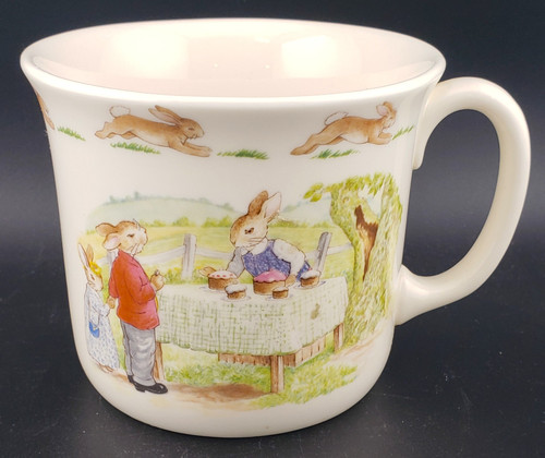 Royal Doulton - Bunnykins (Albion Shape) - One Handle Hug a Mug - Cake Stall - N
