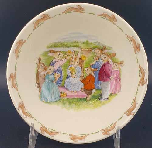 Royal Doulton - Bunnykins (Albion Shape) - Cereal Bowl - Queen of May - AN