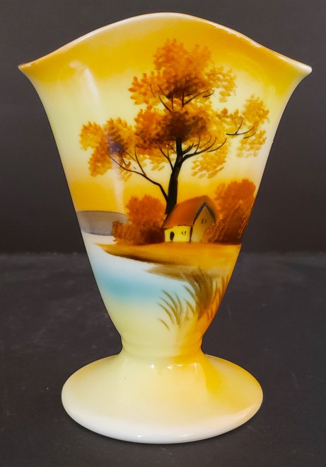 Noritake - Tree in the Meadow - Vase - Flared - N