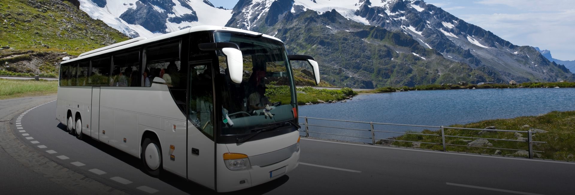 Travelling Bus Management