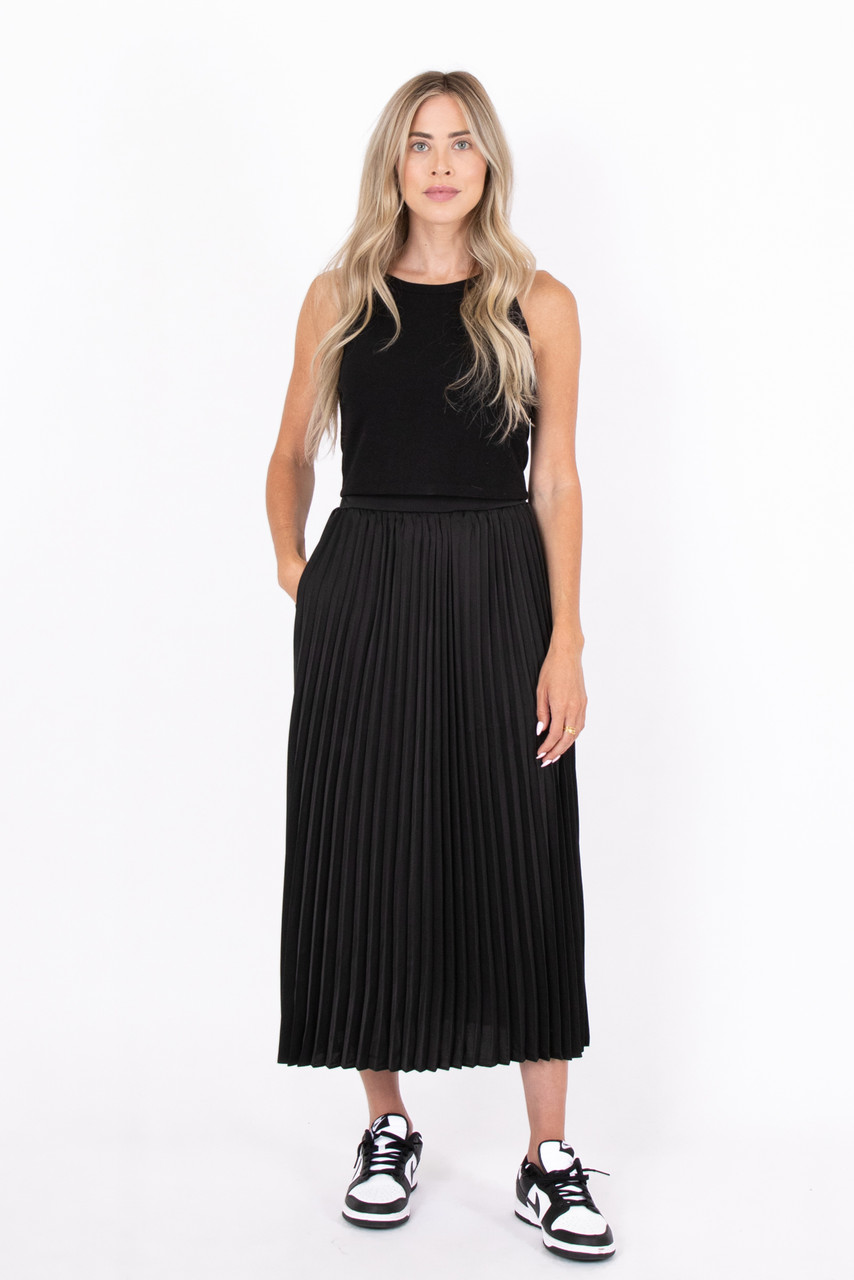 Satin Pleated High Waisted Skirt - Black Ladies