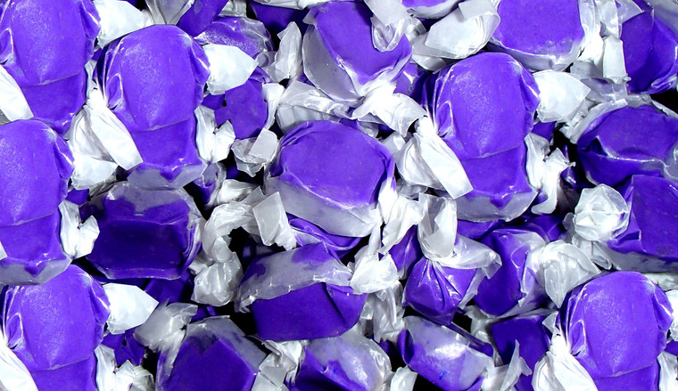 Salt Water Taffy Grape Flavored 5 Pound ( 80 OZ ) Salt Water Taffy Grape Flavored 5 Pound ( 80 OZ )