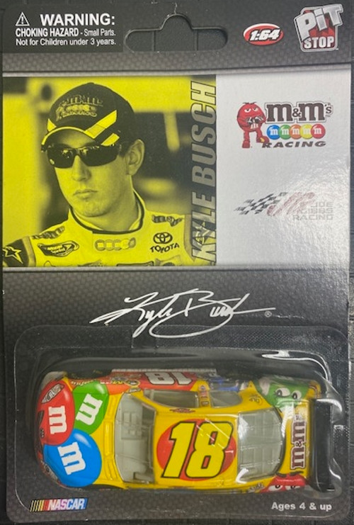 ミニカー AUTOGRAPHED 2008 KYLE BUSCH #18 M&M'S Kyle Busch 2008 M&Ms Camry NASCAR, 1/64
