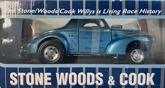 【中古】ｸﾙﾏS）Revell Stone Woods & Cook Willy's Drag Racer Model Car[18][240018381109] Stone Woods & Cook '41 Willys, 1/18