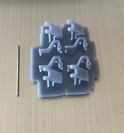 Hinges, 2-Doors 1/25