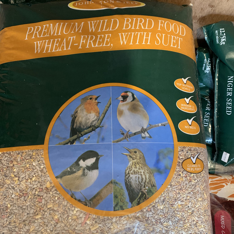 Premium wild bird seed with suet (wheat-free) -  9kg bag