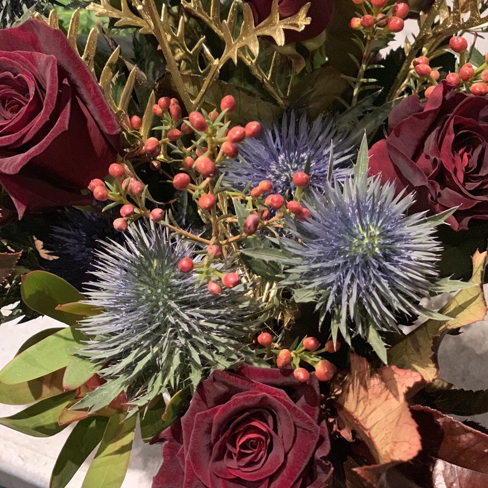 Christmas flowers & bouquets