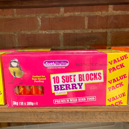 Suet Blocks with Berries (Individual) Bunkers Hill Plant Nursery
