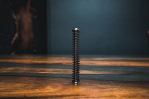 Captured Guide Rod for P10C