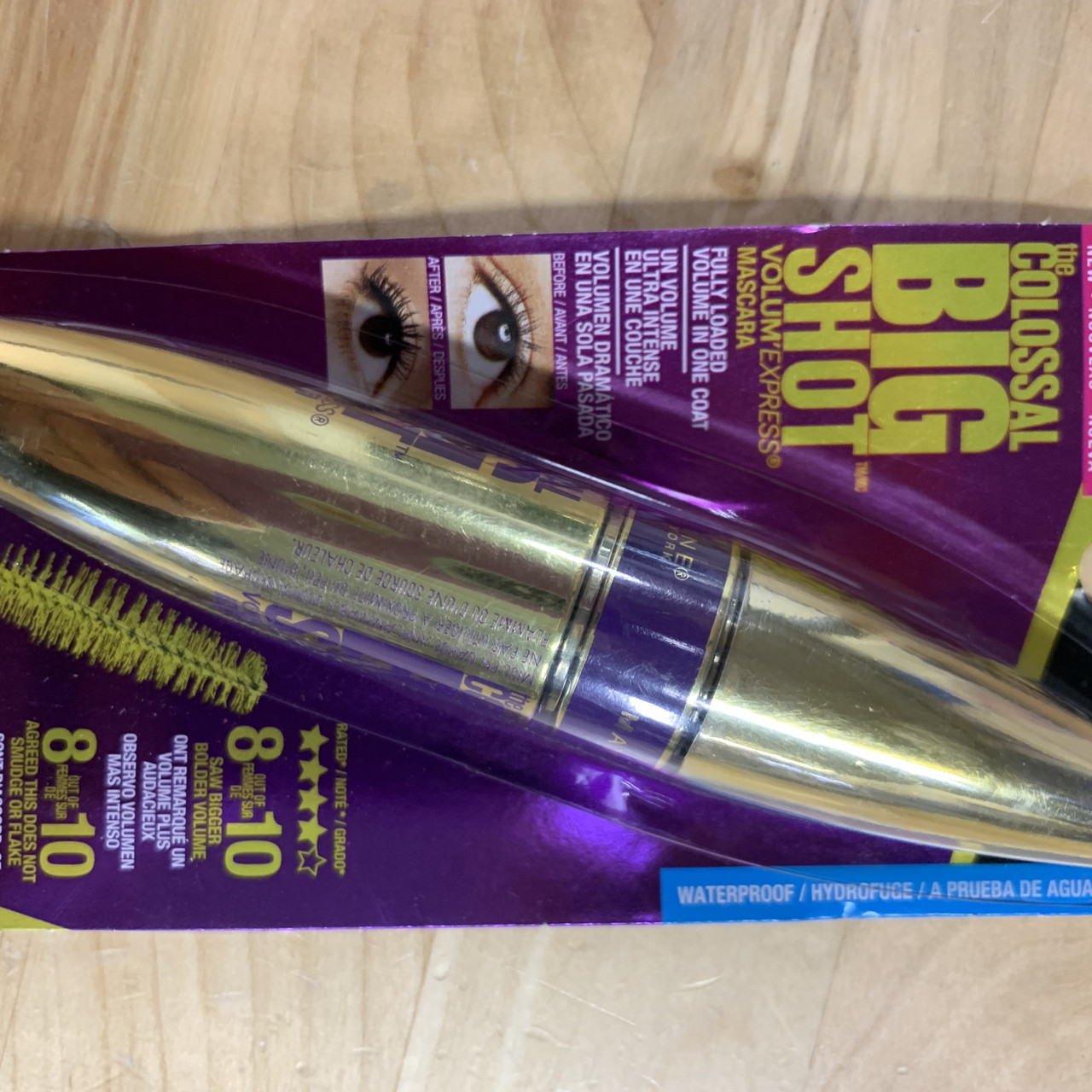  Maybelline New York Volum' Express The Colossal Big