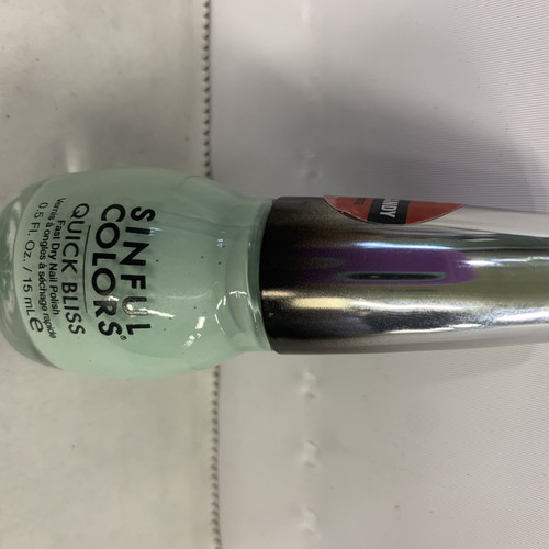Sinful Colors Quick Bliss Nail Polish Fast Dry 3048 Green Apple Craze Z01015