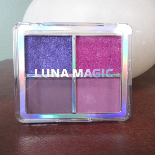 Luna Magic 4 Colors Eyeshadow Minipalette Romance Z01280