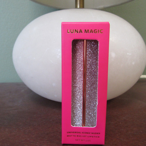 Luna Magic Universal Iconic Nudes Matte Soho Z01309