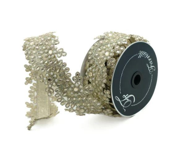 Pearl Daisies Platinum Ribbon 