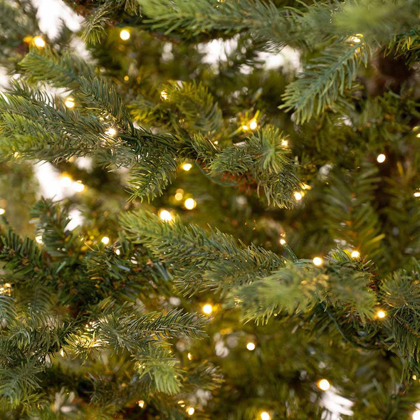 7.5' Victorian Fir Tree-ColorChange 3mm LED PowerPole