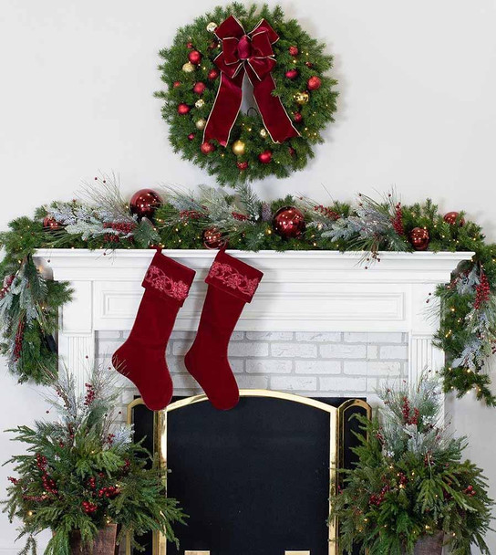natural-douglas-artificial-christmas-wreaths-garland-alt-002.jpg
