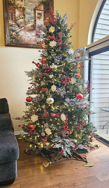 Geneva-Fir-Artificial-Christmas-Trees-alt-85.jpg
