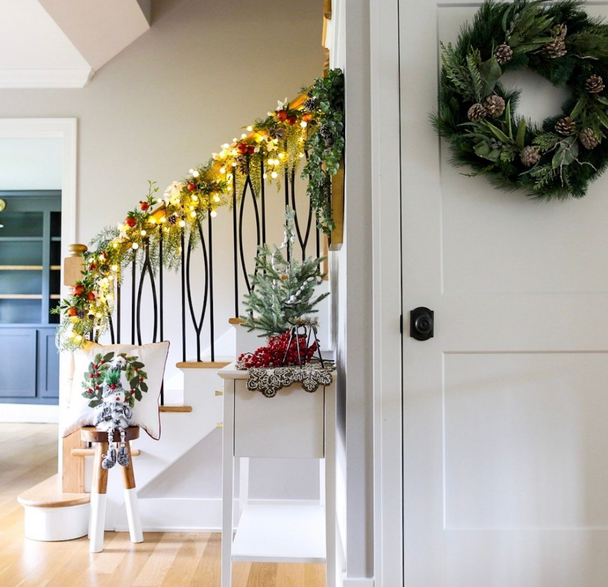 bodega-bay-artificial-christmas-wreaths-and-garland-alt-77.PNG