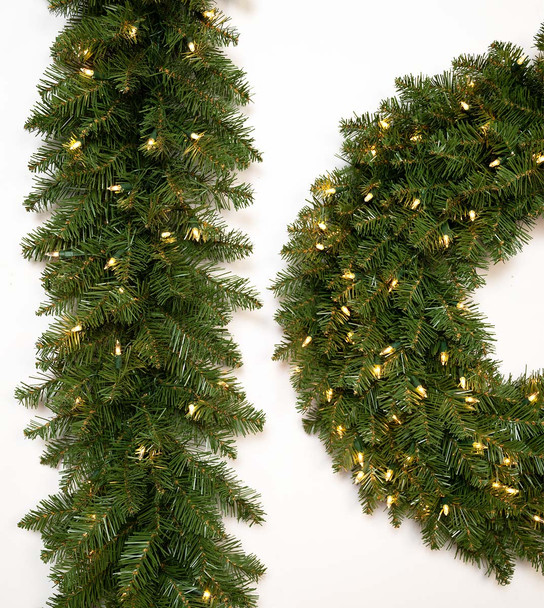 24" Ashton Spruce Wreath - Clear LED 