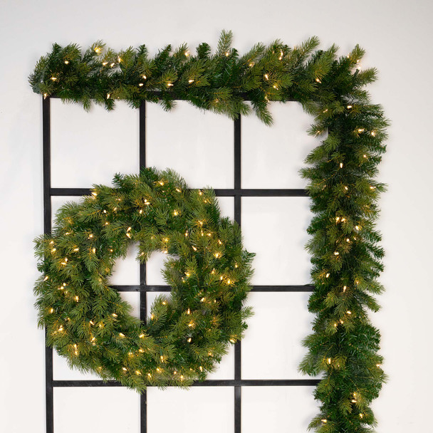 24" Annabelle Pine Wreath - Clear LED 