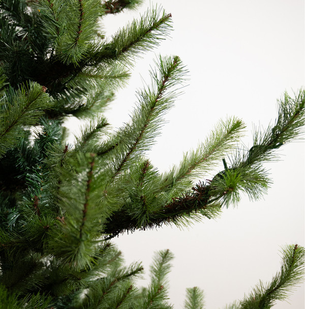 7.5' Park Pine Tree-ColorChange 3mm LED