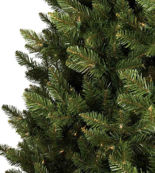 9' Ashton Spruce Tree-ColorChange 3mm LED PowerPole