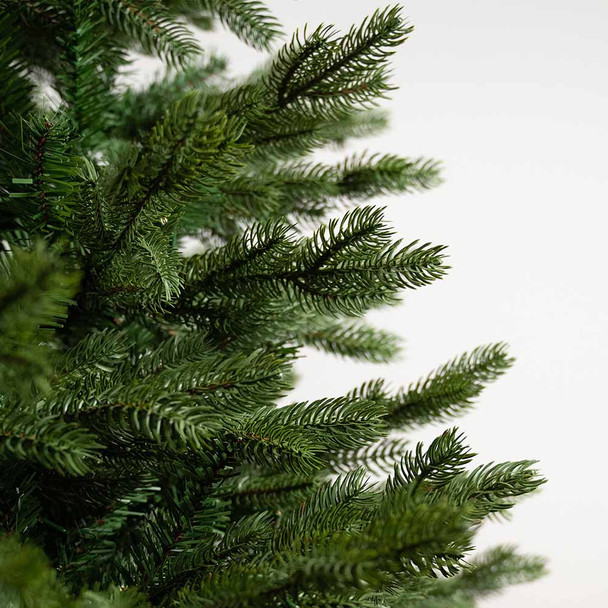 7.5' Deluxe Emerald Vermont Tree-ColorChange 3mm LED PowerPole